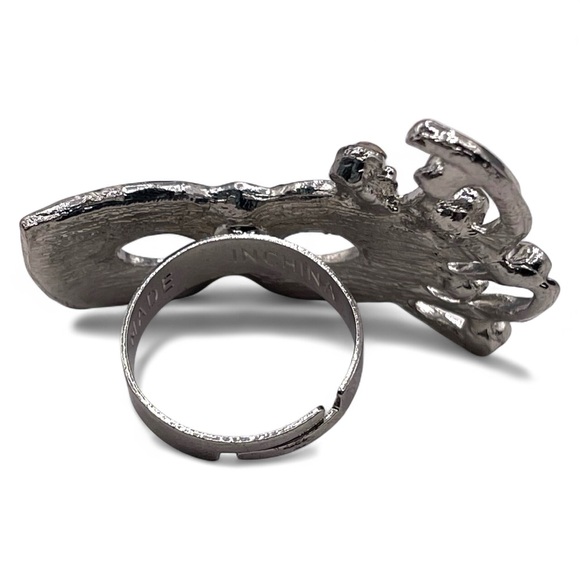 ❤️ Masquerade Rhinestone Ring - Picture 5 of 6